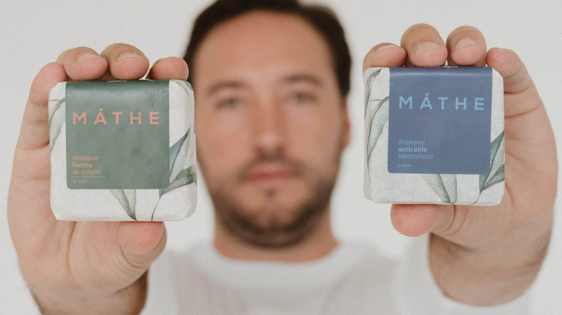 Champús sólidos de Máthe en empaques biodegradables, cosmética BIO y 100% natural disponible en España y UE