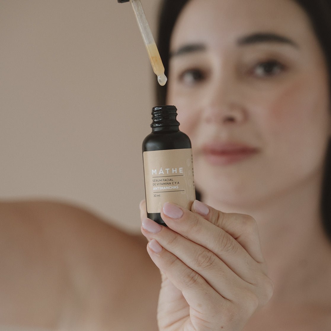 Sérum antimanchas de vitamina C + A - Mathe Lab España